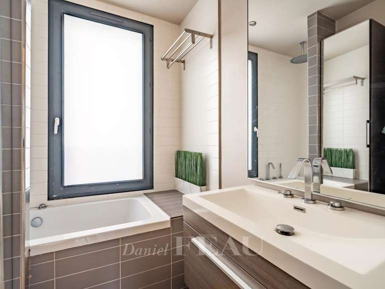 Maison Boulogne-Billancourt - 5 chambres - 192m²