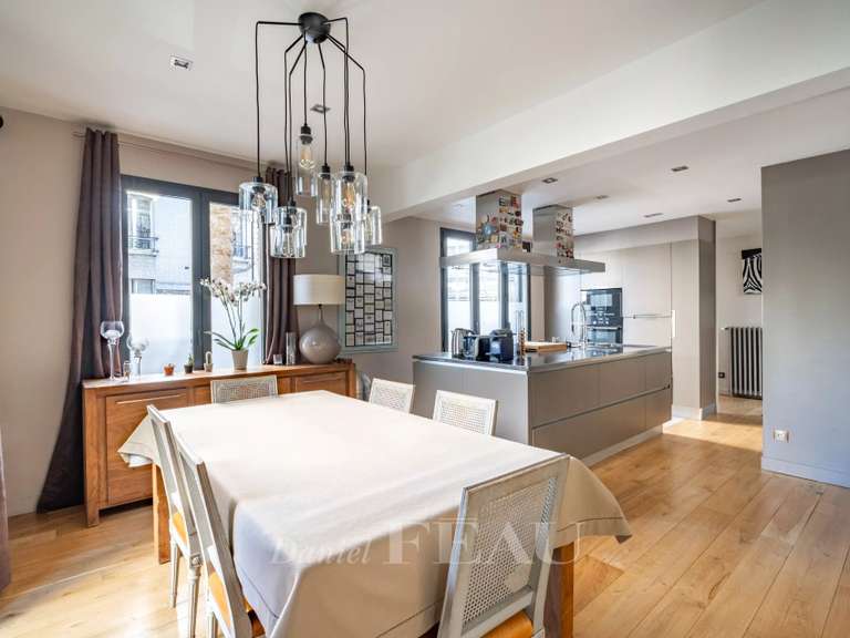 Maison Boulogne-Billancourt - 5 chambres - 192m²
