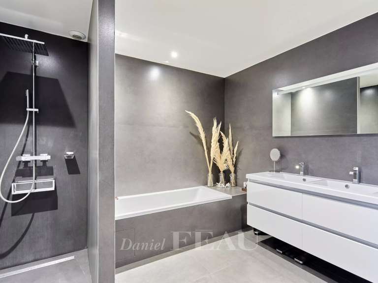 Maison Boulogne-Billancourt - 5 chambres - 234m²