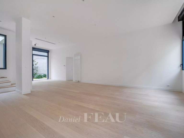 Maison Boulogne-Billancourt - 5 chambres - 240m²
