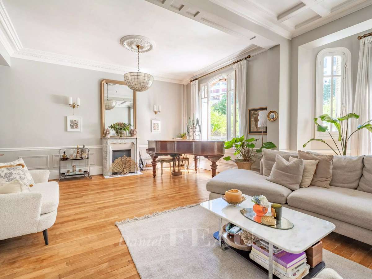 House Boulogne-Billancourt