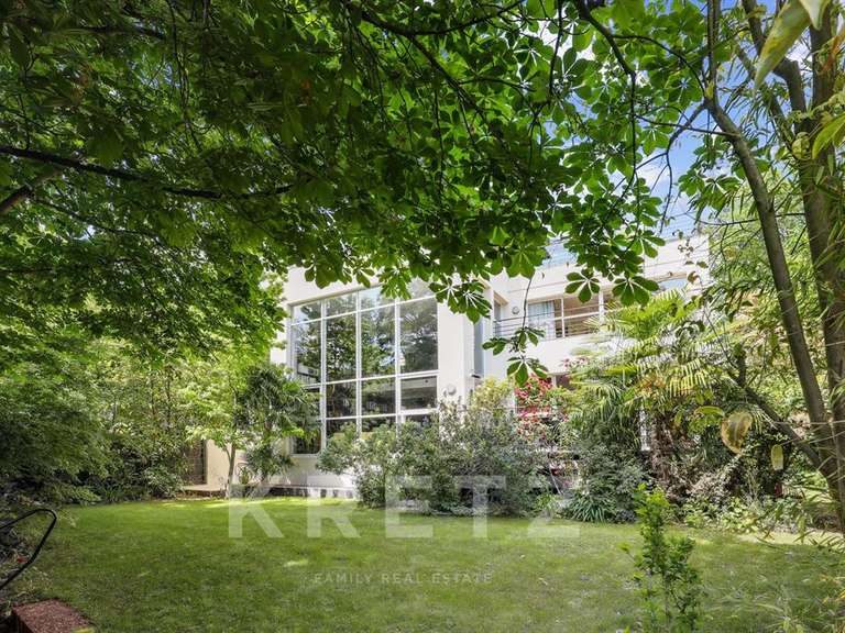 House Boulogne-Billancourt - 5 bedrooms - 475m²