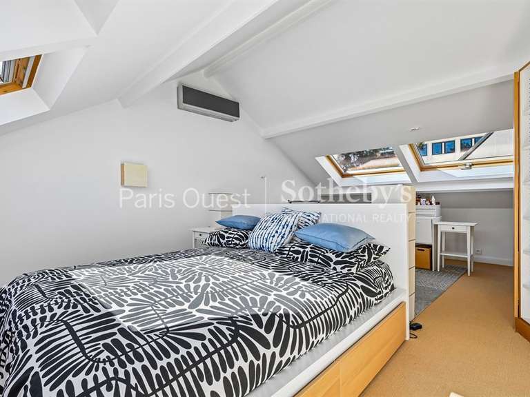 House Boulogne-Billancourt - 5 bedrooms - 449m²