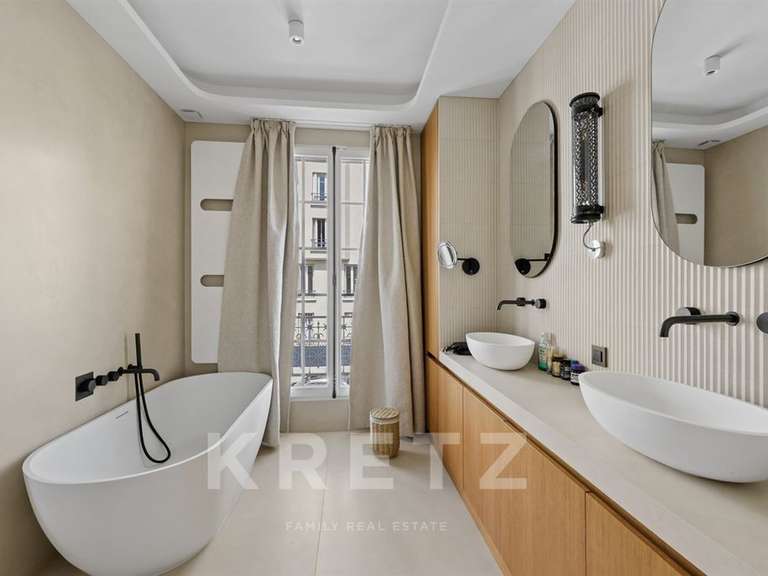 Maison Boulogne-Billancourt - 5 chambres - 225m²