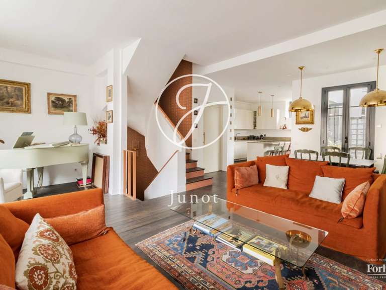 Maison Boulogne-Billancourt - 3 chambres - 237m²