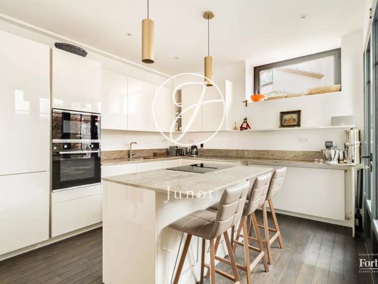 Maison Boulogne-Billancourt - 3 chambres - 237m²