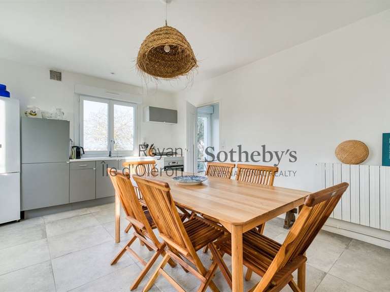 Maison avec Vue sur mer Bourcefranc-le-Chapus - 5 chambres - 186m²