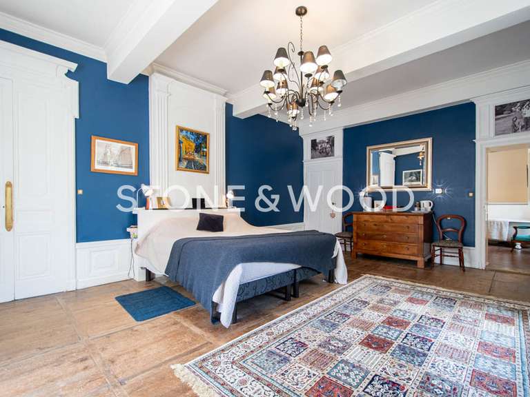 House Bourdeau - 10 bedrooms - 979m²