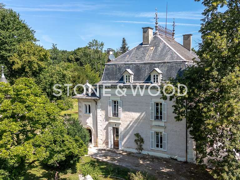 House Bourdeau - 10 bedrooms - 979m²