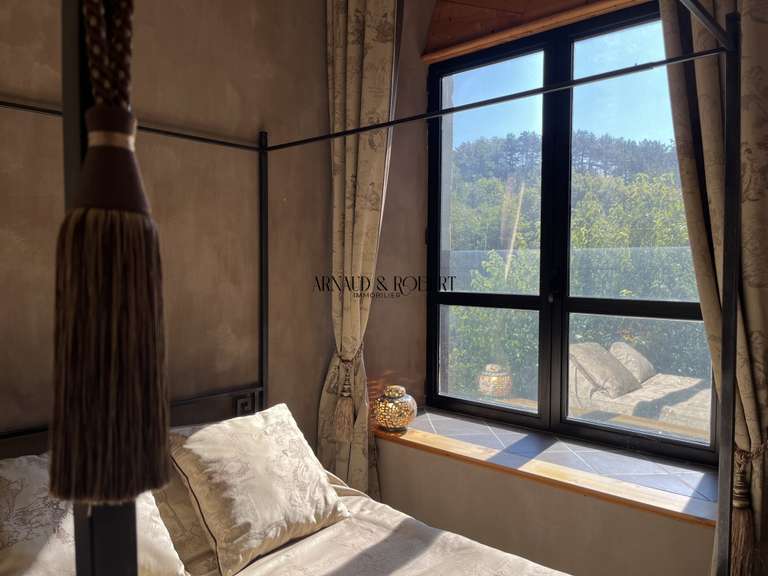 House Bourdeaux - 6 bedrooms - 473m²