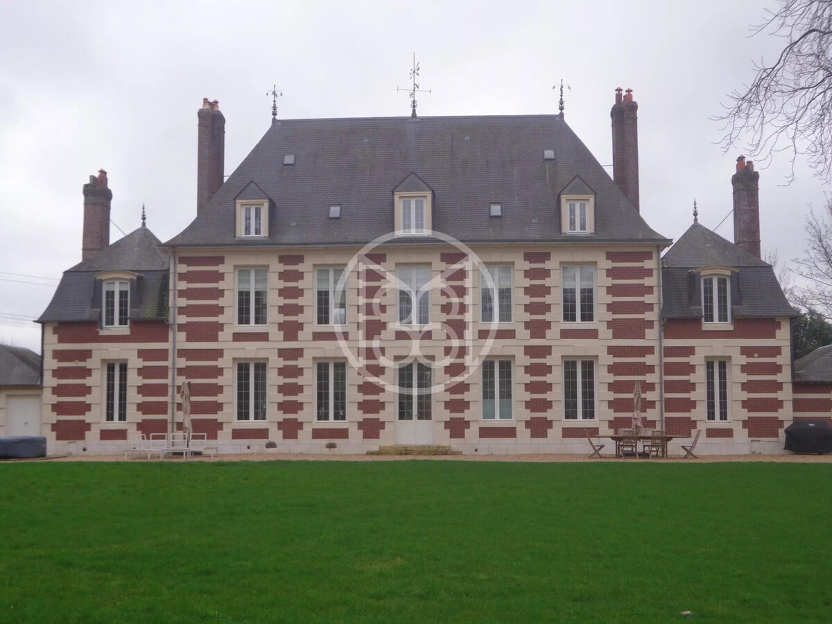 Manor Bourg-Achard