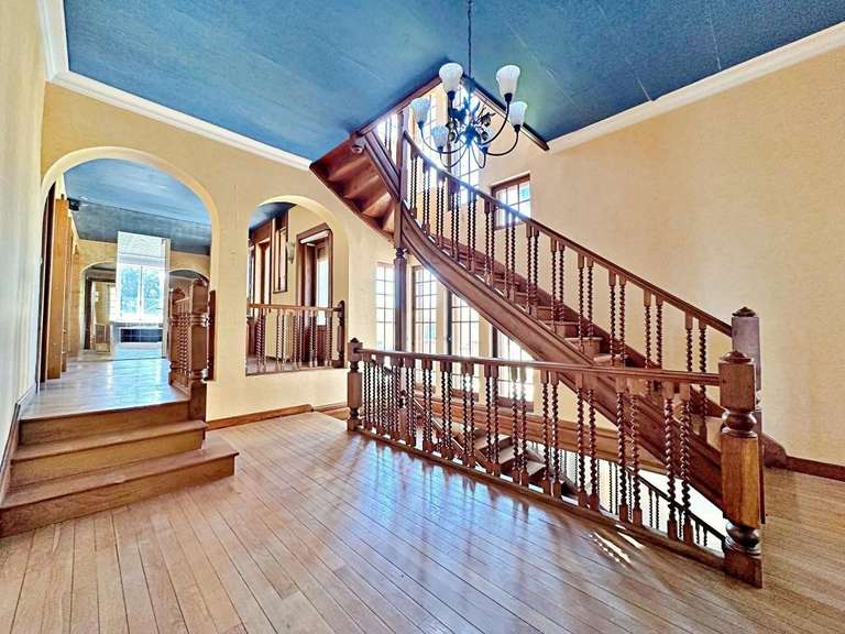 Manoir Bourg-de-Thizy - 14 chambres