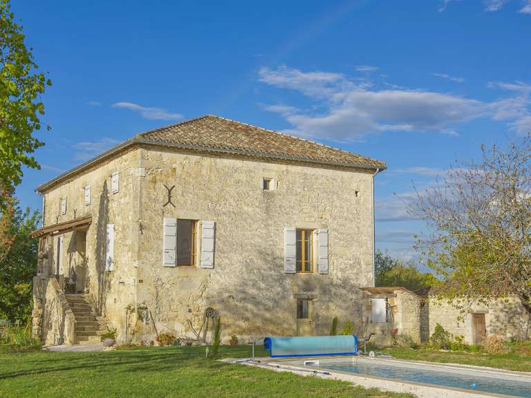 Villa for Sale BourgdeVisa BellesPierres