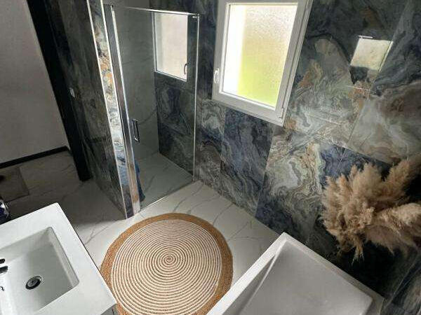 House Bourg-en-Bresse - 4 bedrooms