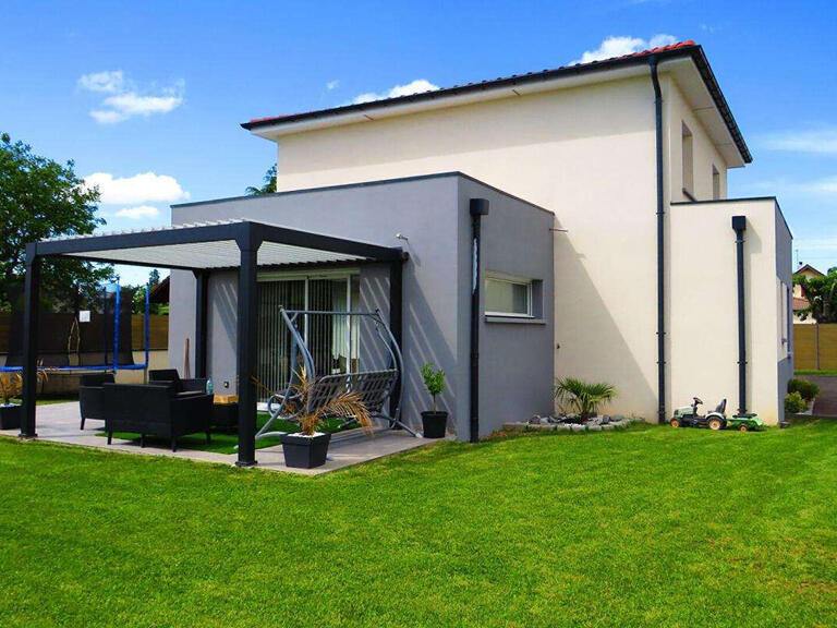 House Bourg-en-Bresse - 4 bedrooms