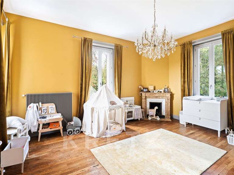 Maison Bourg-en-Bresse - 7 chambres - 450m²