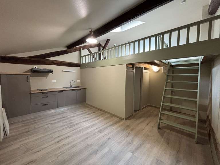 Maison Bourg-en-Bresse - 407m²