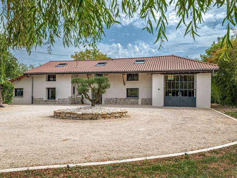 Moulin Bourg-en-Bresse - 4 chambres - 232m²