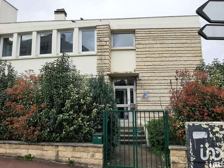 BourglaReine Maison, villa et propriété à vendre BellesPierres