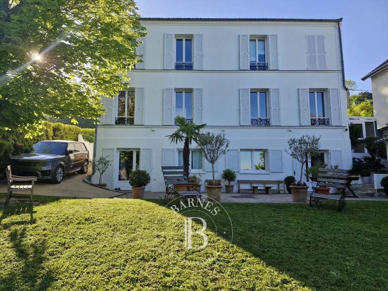 House Bourg-la-Reine - 5 bedrooms - 233m²