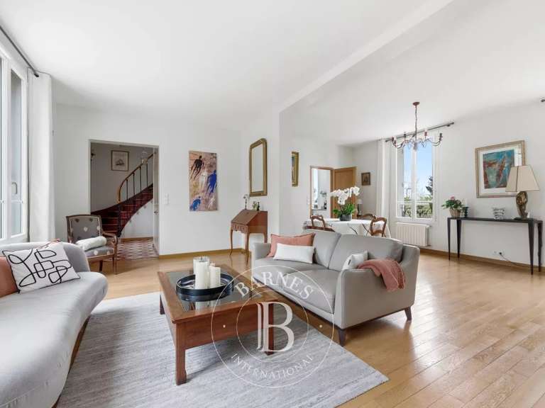 House Bourg-la-Reine - 5 bedrooms - 233m²