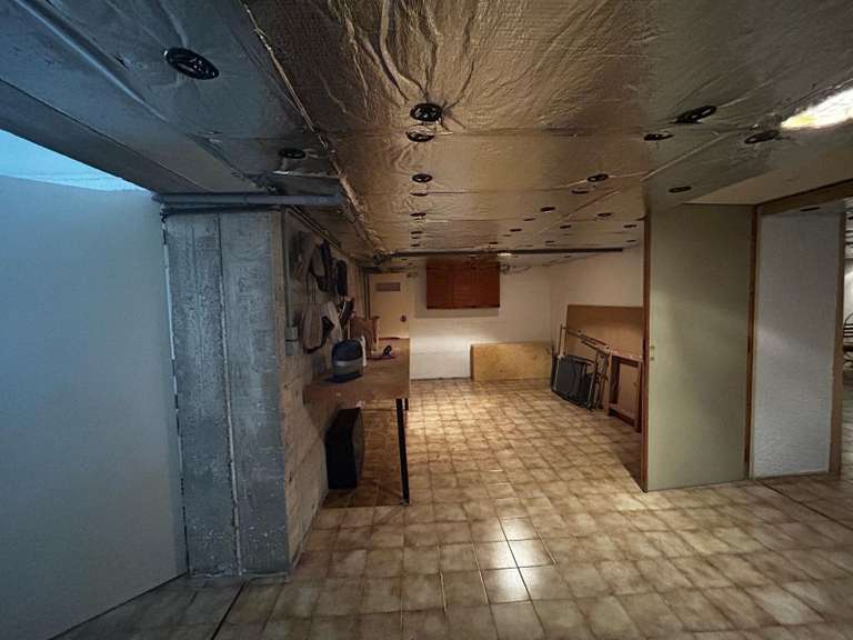 Maison Bourg-lès-Valence - 3 chambres - 140m²