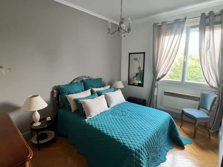 Maison Bourg-lès-Valence - 3 chambres - 140m²