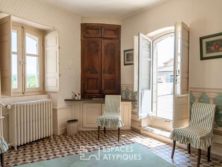 House Bourg-Saint-Andéol - 8 bedrooms - 450m²