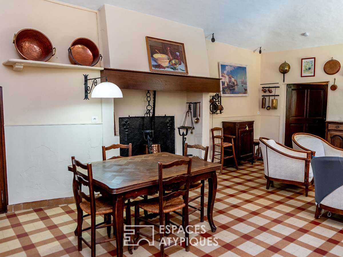 House Bourg-Saint-Andéol