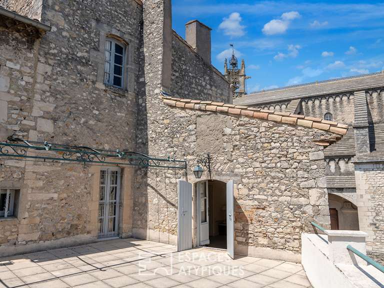 House Bourg-Saint-Andéol - 8 bedrooms - 450m²