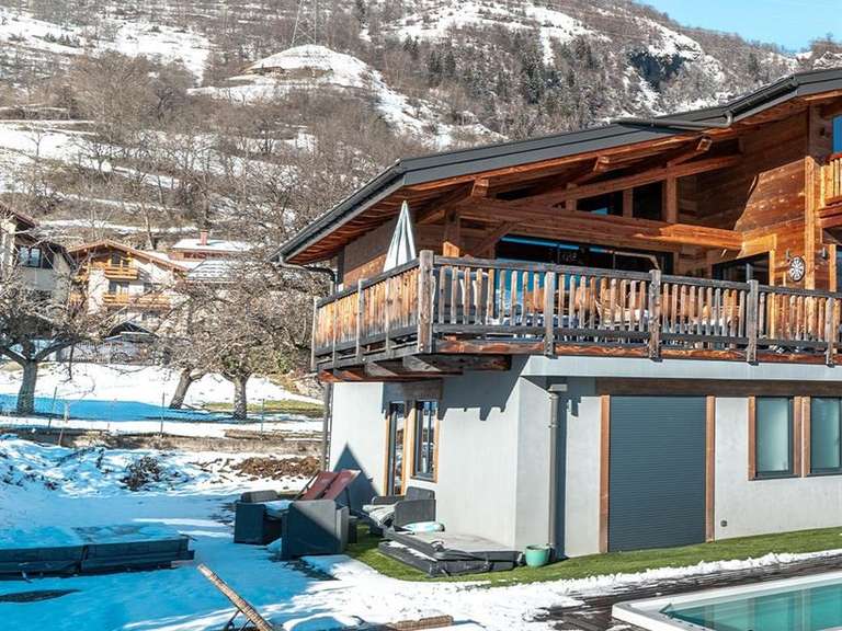 Maison Bourg-Saint-Maurice - 5 chambres - 208m²
