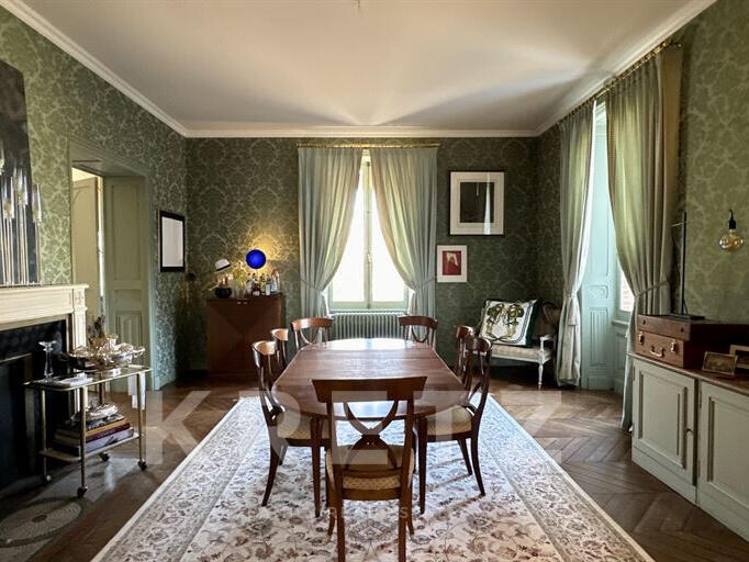 Château Bourges - 7 chambres - 550m²