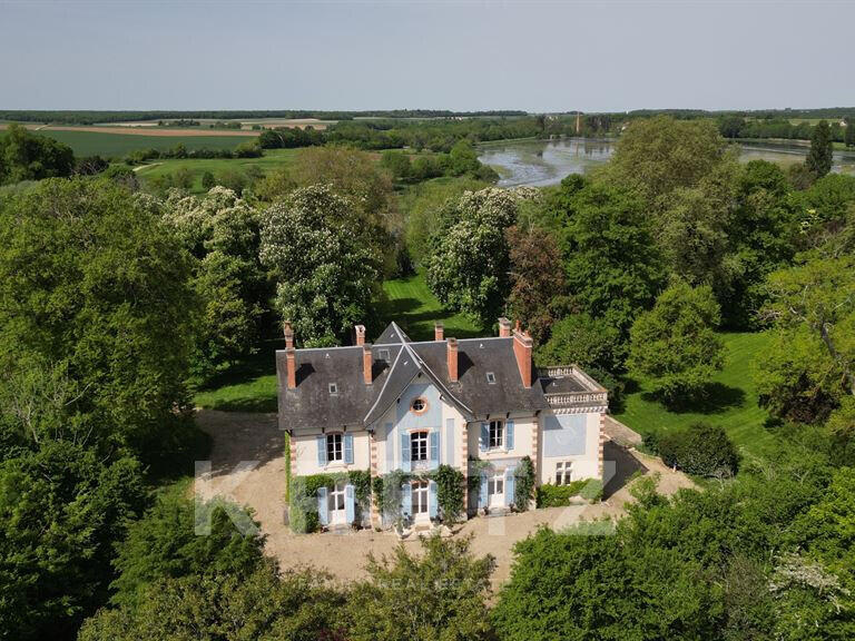 Château Bourges - 7 chambres - 550m²
