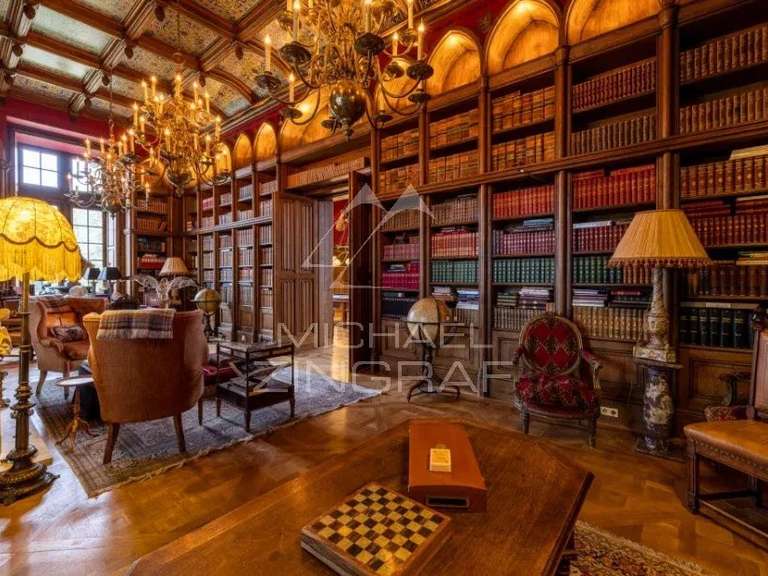 Château Bourges - 3000m²