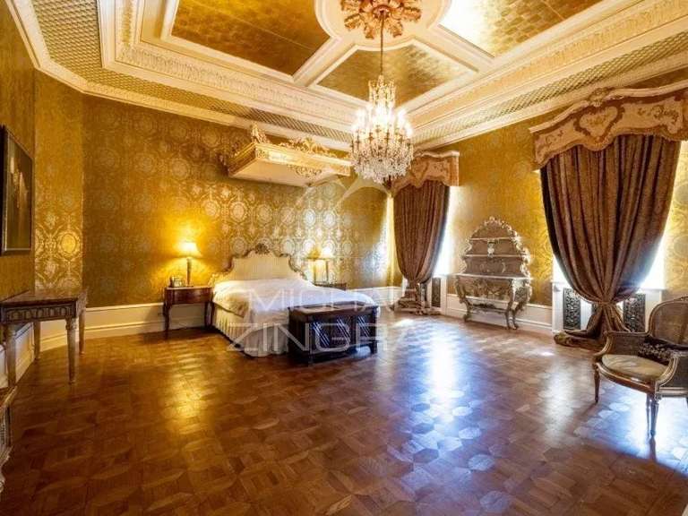 Château Bourges - 3000m²