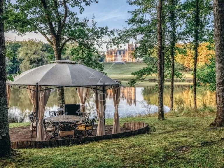 Château Bourges - 3000m²