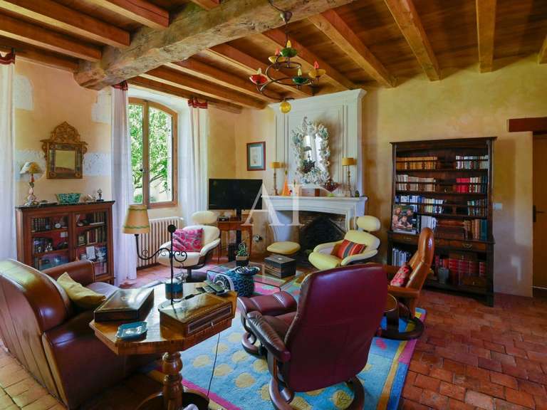 Château Bourges - 16 chambres - 815m²