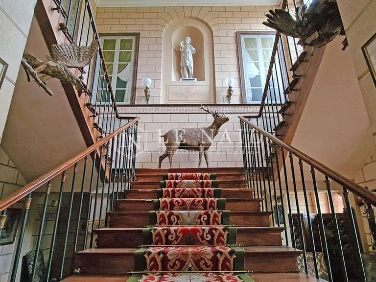 Château Bourges - 8 chambres - 660m²