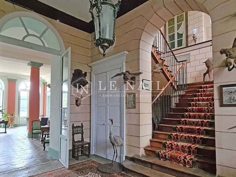 Château Bourges - 8 chambres - 660m²