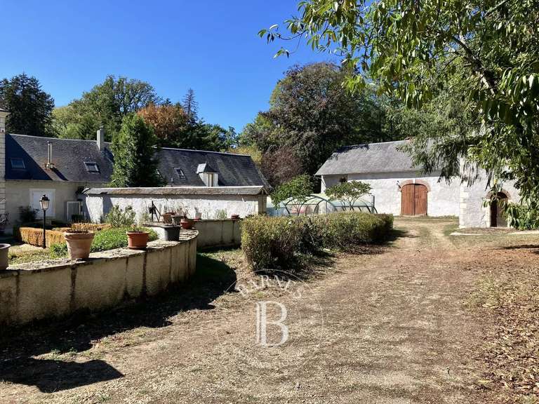 Château Bourges - 481m²