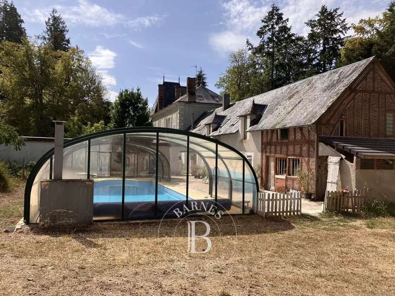 Château Bourges - 481m²