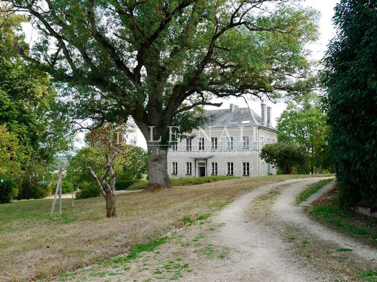 Château Bourges - 7 chambres - 600m²
