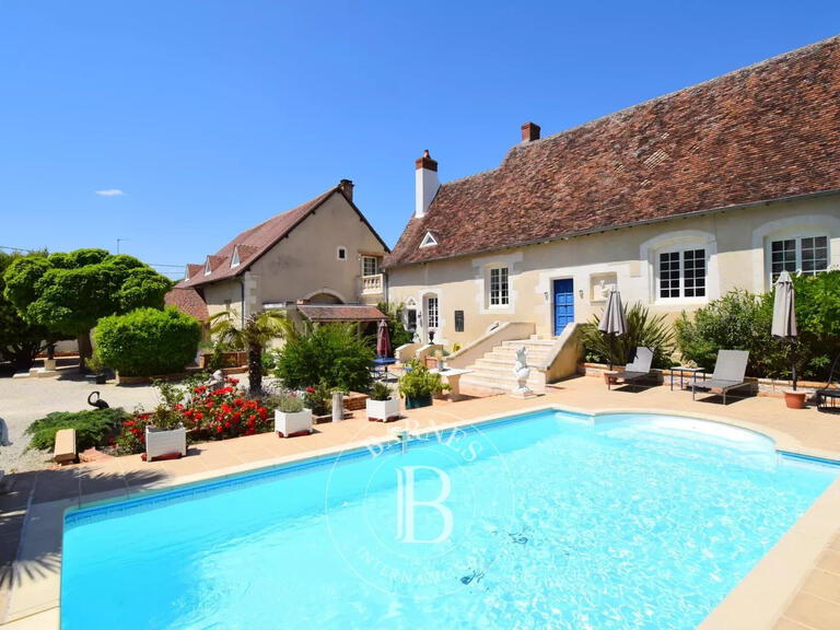 Sale House Bourges - 9 bedrooms