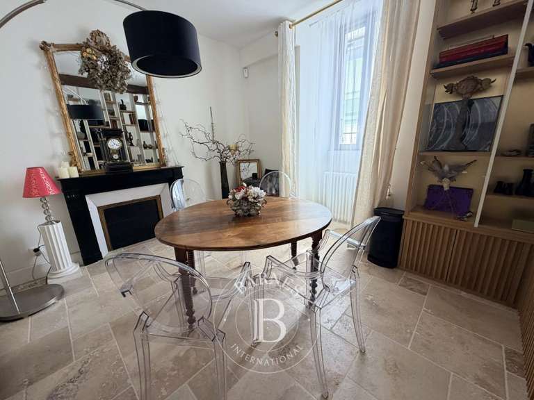 Maison Bourges - 4 chambres - 223m²