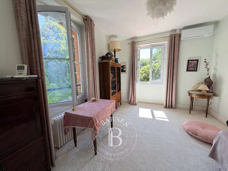 Maison Bourges - 4 chambres - 223m²