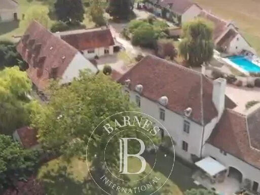 Sale Manor Bourges - 19 bedrooms
