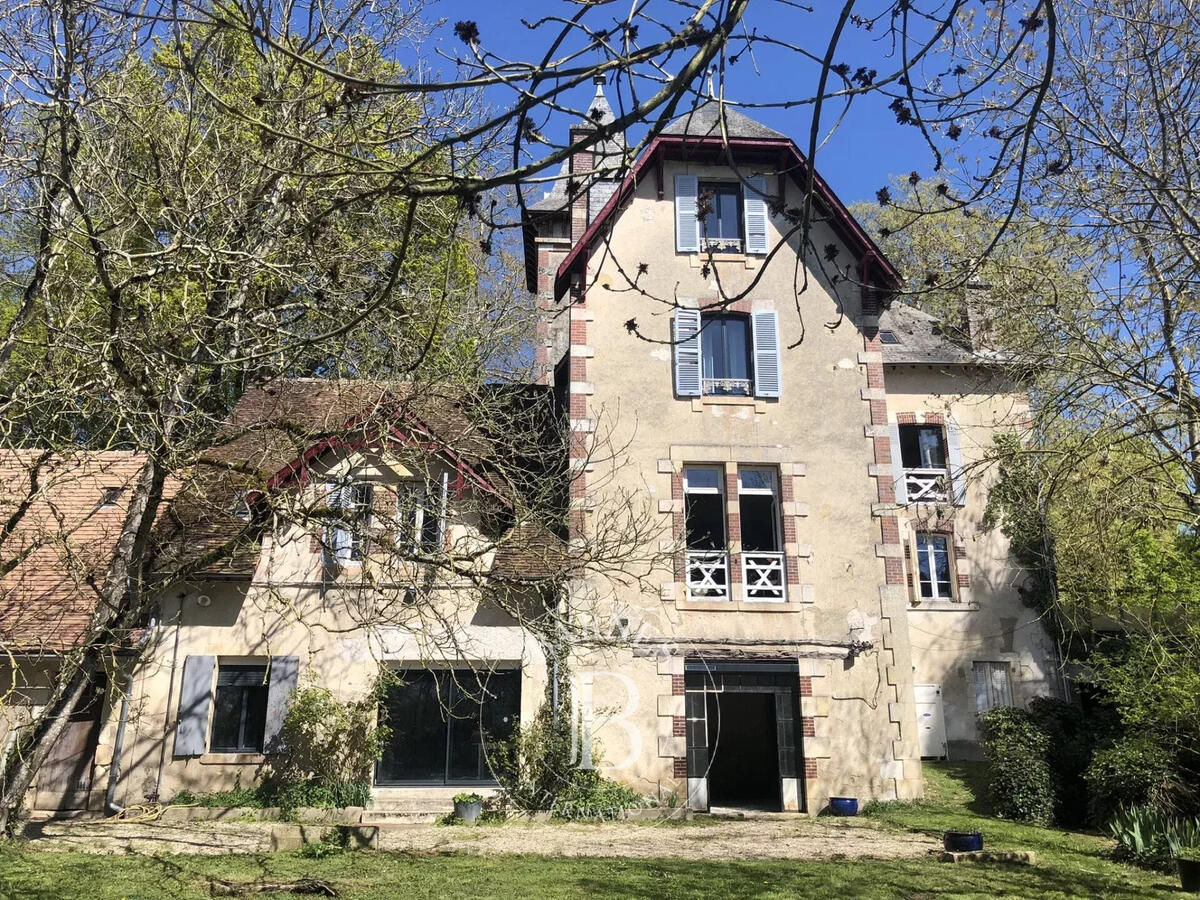 Manor Bourges