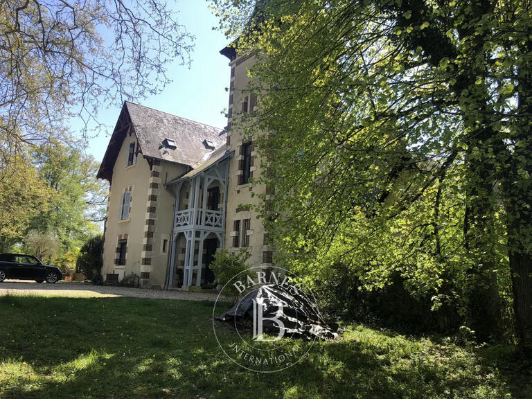 Manor Bourges - 7 bedrooms - 450m²