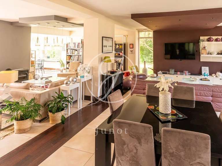 Propriété Bourges - 11 chambres - 1036m²