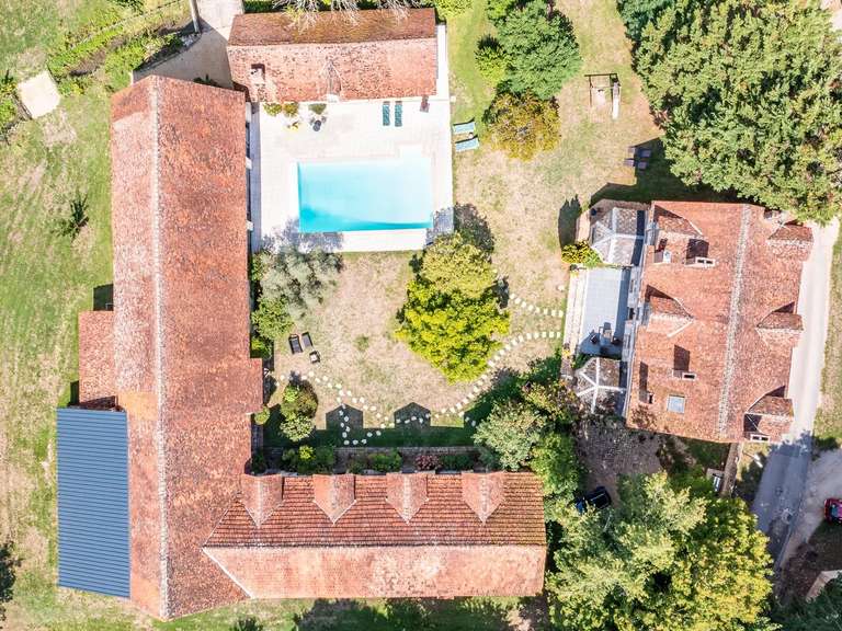 Propriété Bourges - 11 chambres - 1036m²